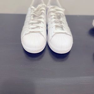 White adidas’s size 11 only worn twice